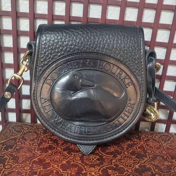 Dooney store duck crossbody